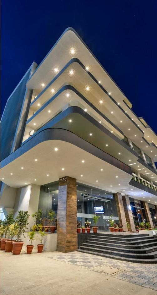 Afc Hotel Ιντόρ Εξωτερικό φωτογραφία